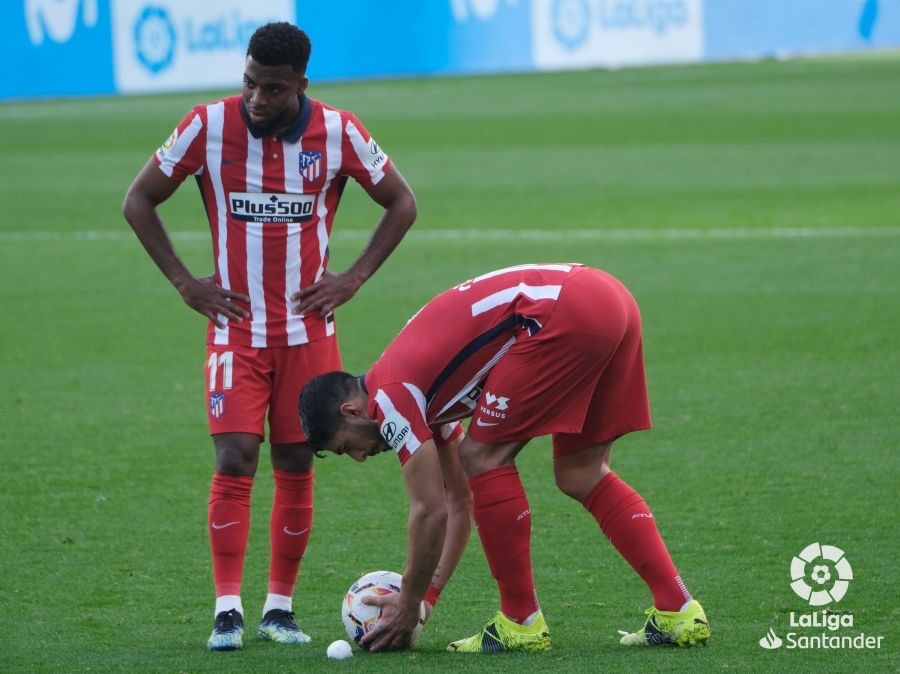 滚球预测官方公布最新积分榜，悬念再起