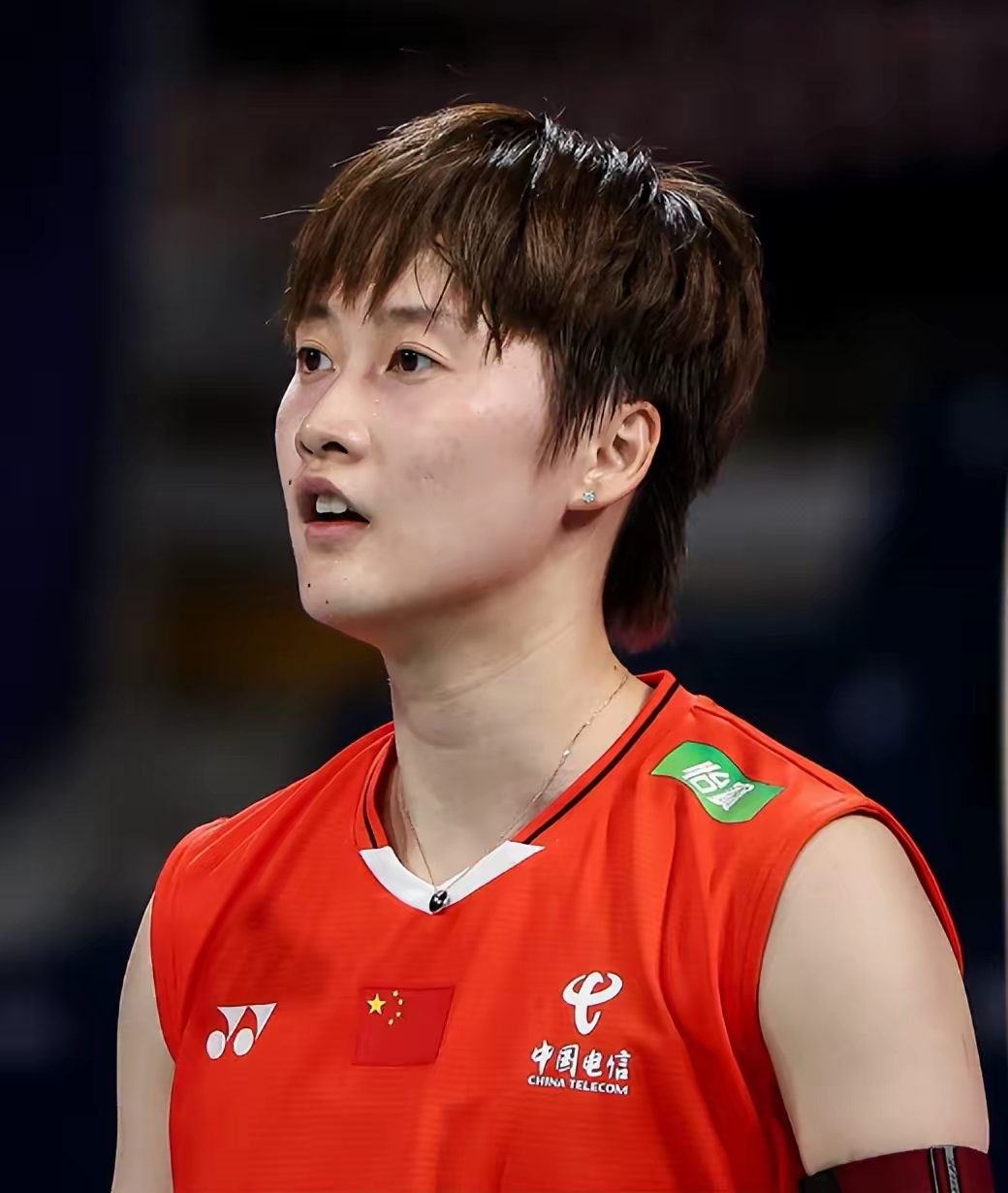 法国队轻取泰国队,陈雨菲高光表现 法国队轻取泰国队,陈雨菲高光表现