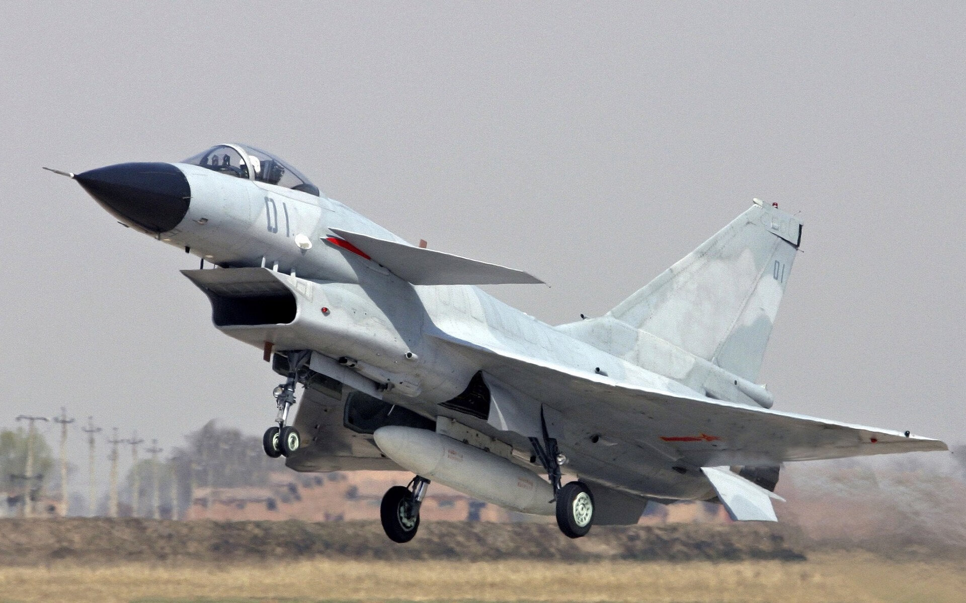 一脚斩断的，是整整一个四年