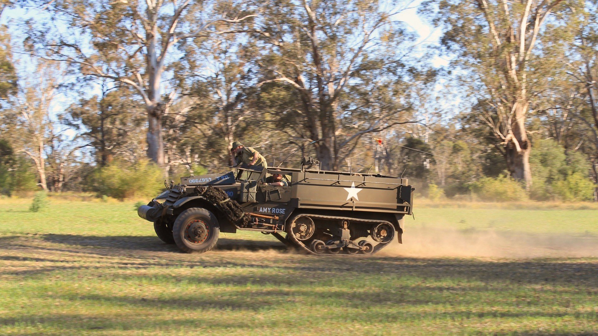 东决封神夜，当玫瑰色三分球，成为荧光绿的约定